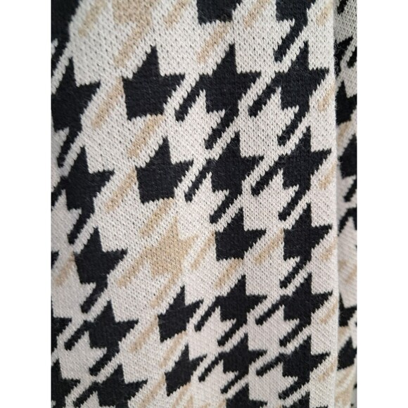 Shaquille O’Neal Size 4XL Off White, Black and Beige Houndstooth Sweater Mens - Picture 6 of 10
